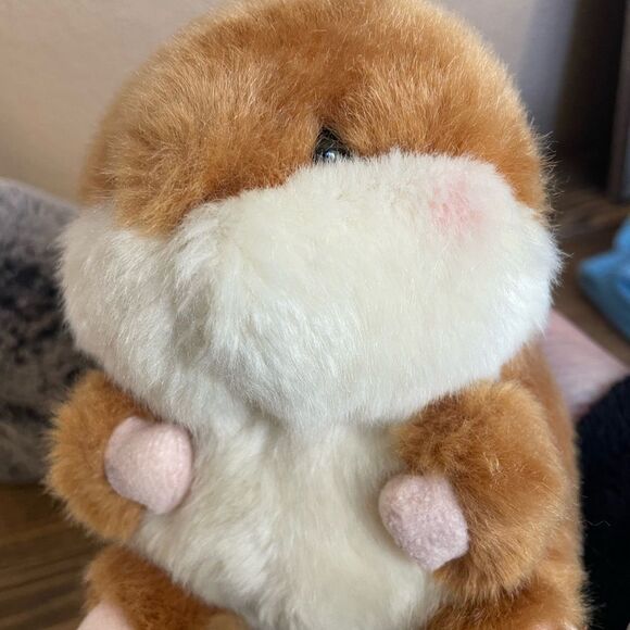 Douglas Hedgehog and Aurora Soft Fluffy Chipmunk - Picture 10 of 12